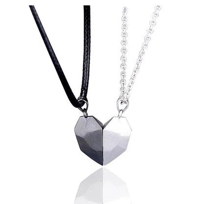 Good Simple Quality Couple Pendant Necklace Electrocardiogram