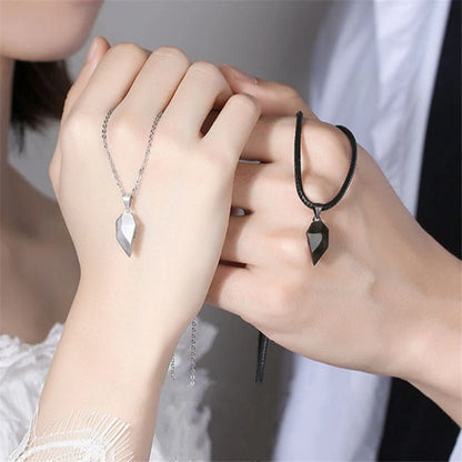 Good Simple Quality Couple Pendant Necklace Electrocardiogram