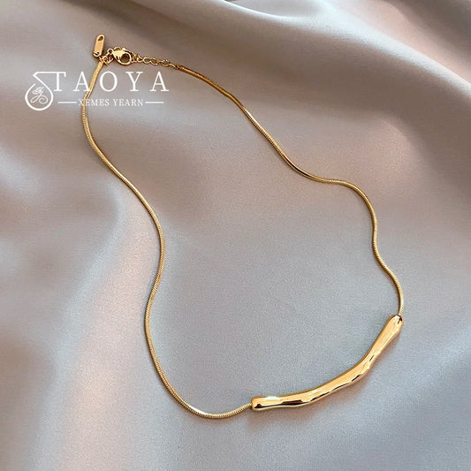 European and American Fashion Simple Stainless steel Gold Color Collarbone Chain For Women’s Fashion